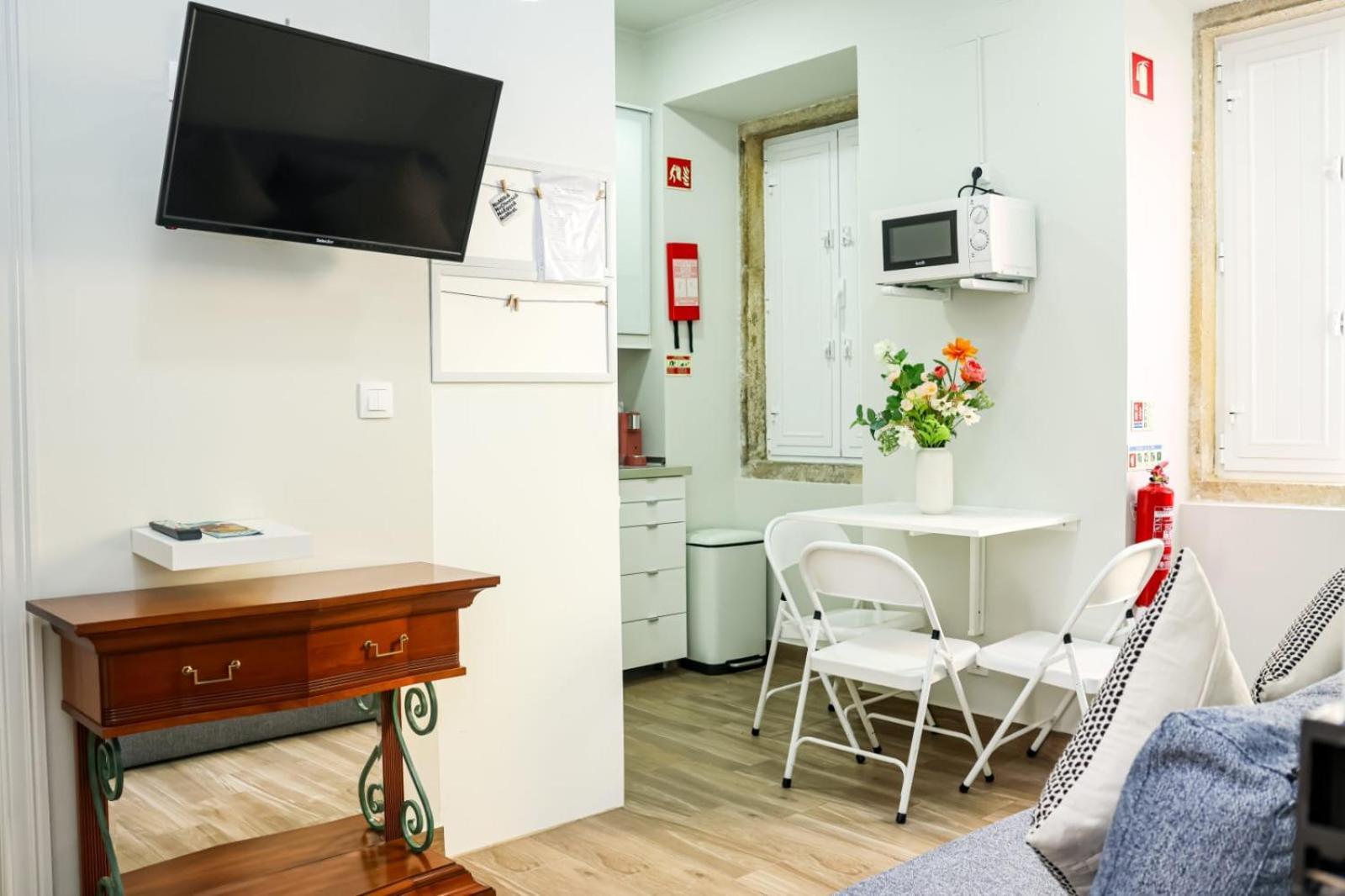 Residencia Queiros - Apartamento T1 리스본 외부 사진