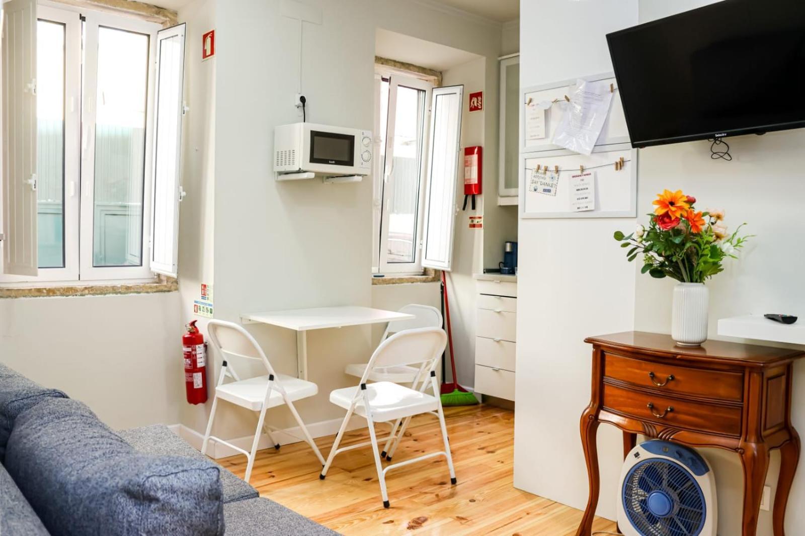 Residencia Queiros - Apartamento T1 리스본 외부 사진